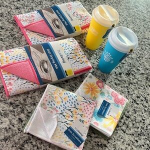 True Living 2 Dish Drying Mats , 2 Dish Cloths set (4 total). 2 Tumblers bundle